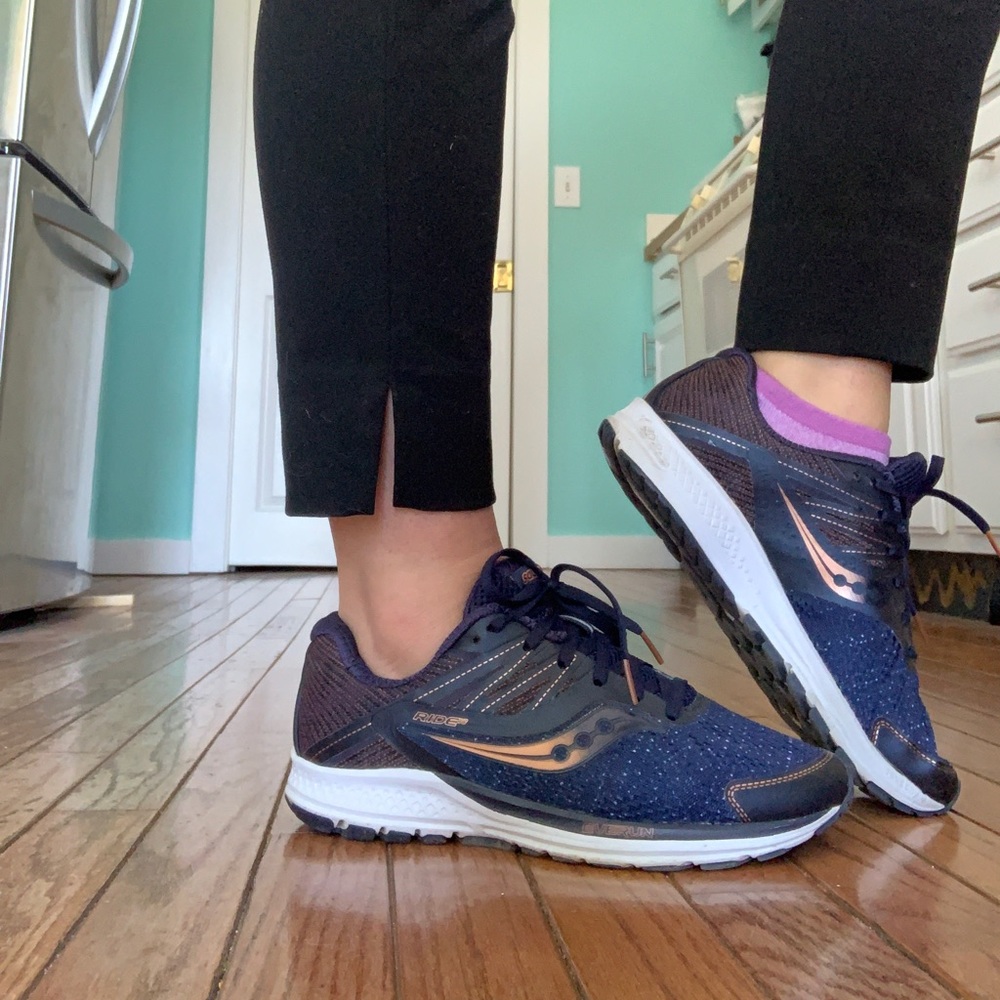 Saucony Ride Women’s athletic shoes